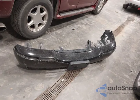 2011 Lincoln Town Car Signature Limited из США, поврежденный, VIN 2LNBL8CV6BX762433